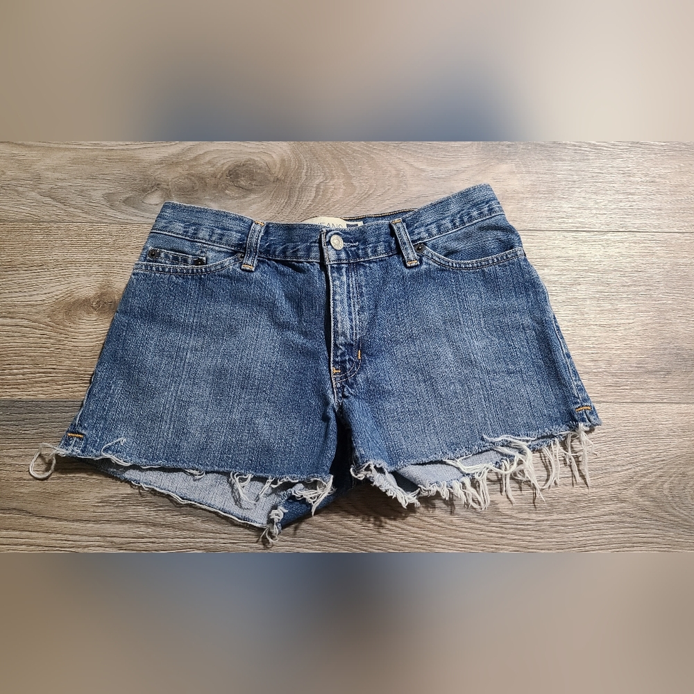 GAP women's Jean blue denim shorts Cut-Offs size 4
